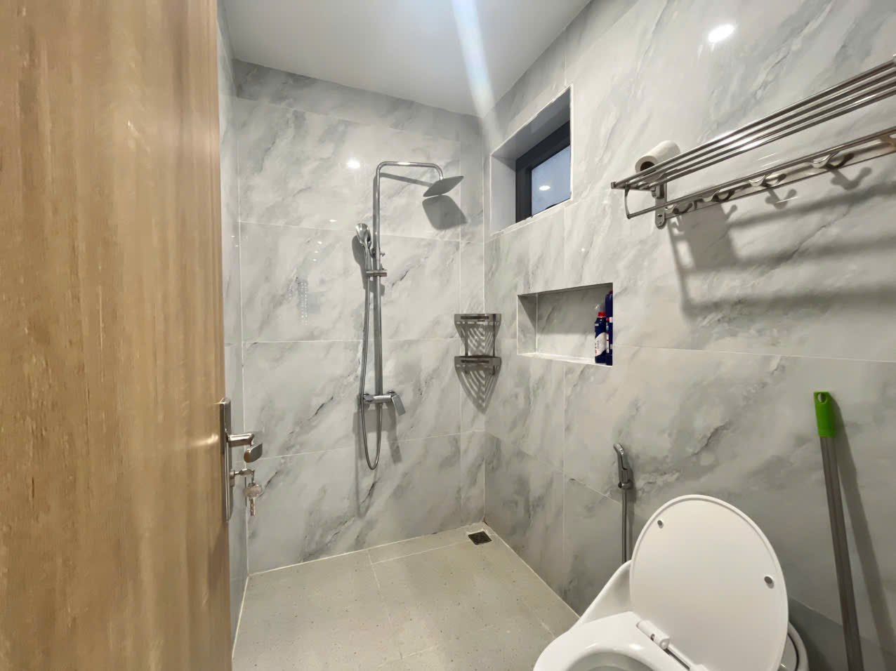 2-Bedroom Luxury Serviced Apartment photo 7 of 8
