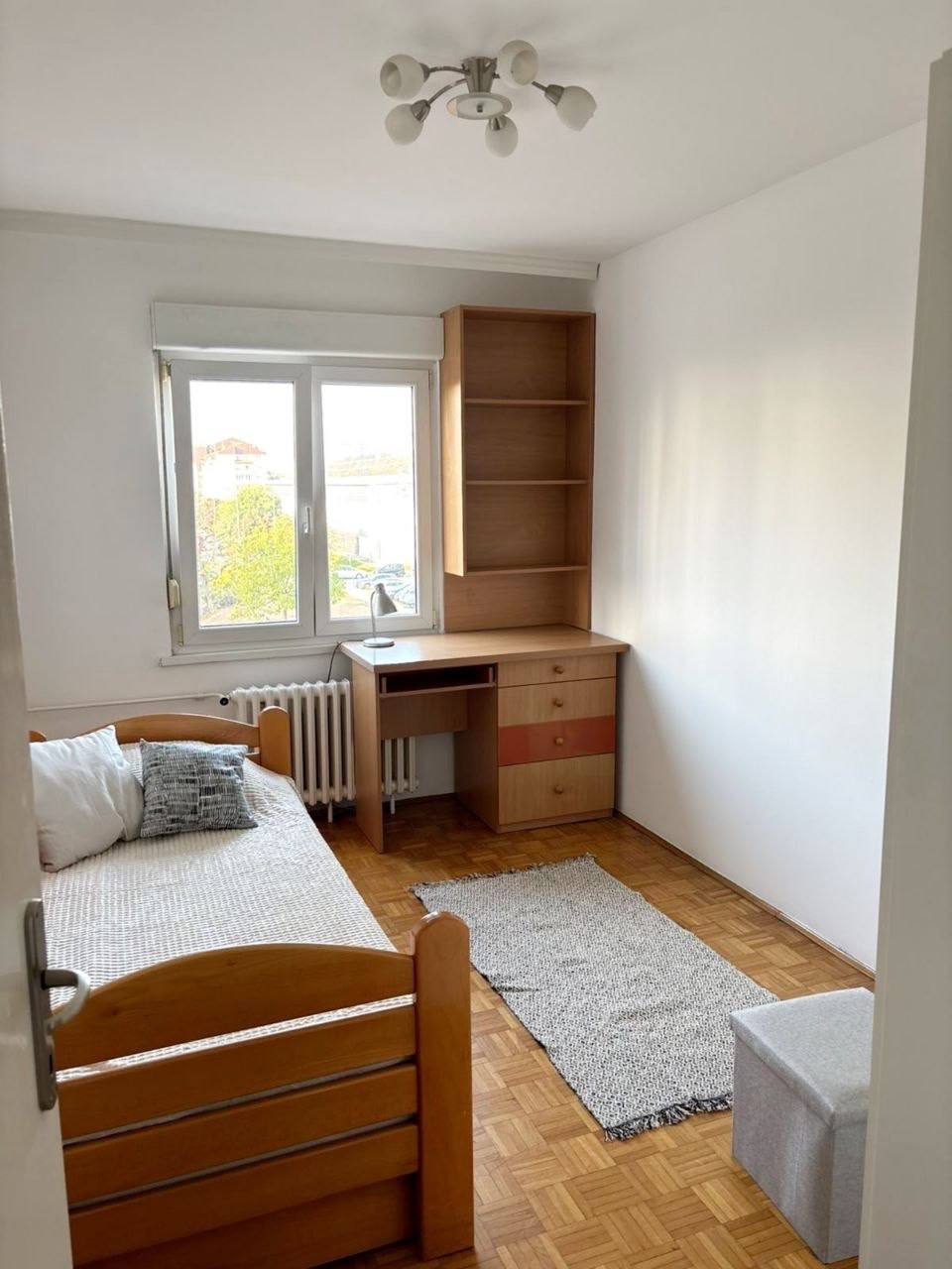 3-Bedroom Apartment in Blok 61 photo 3 of 7