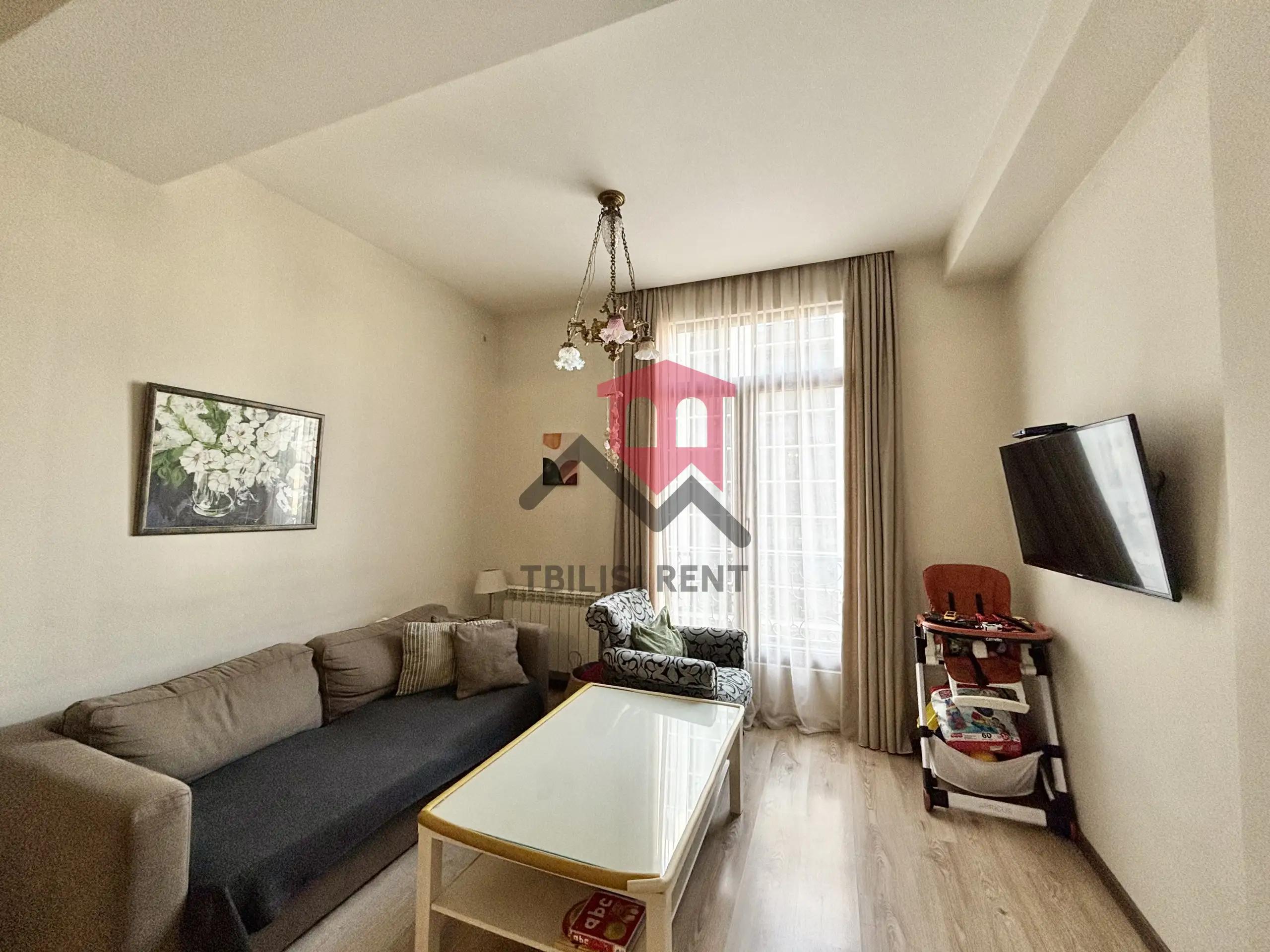 Spacious 2-Bedroom Apartment in Well House photo 2 of 8
