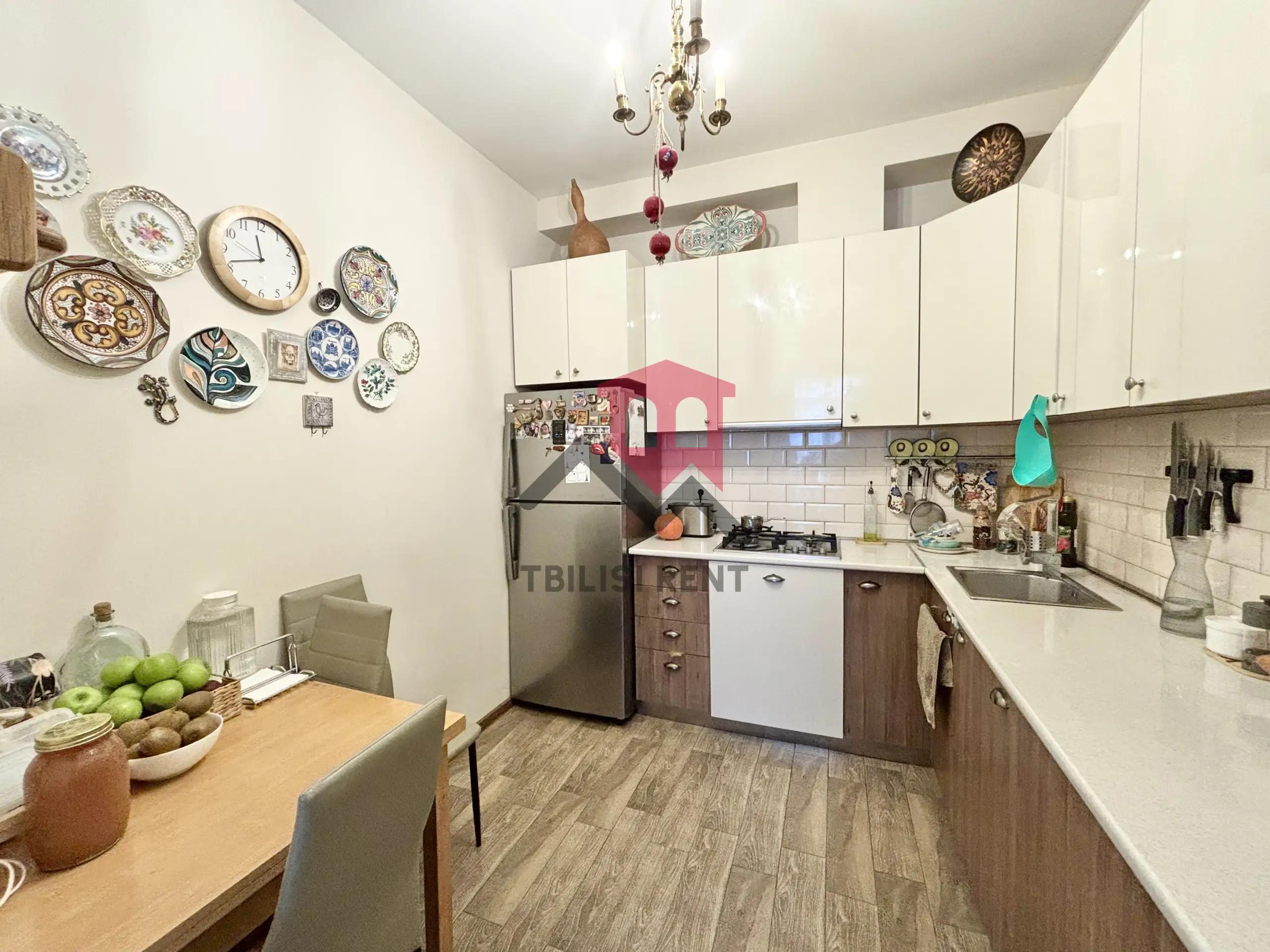 Spacious 2-Bedroom Apartment in Well House photo 3 of 8