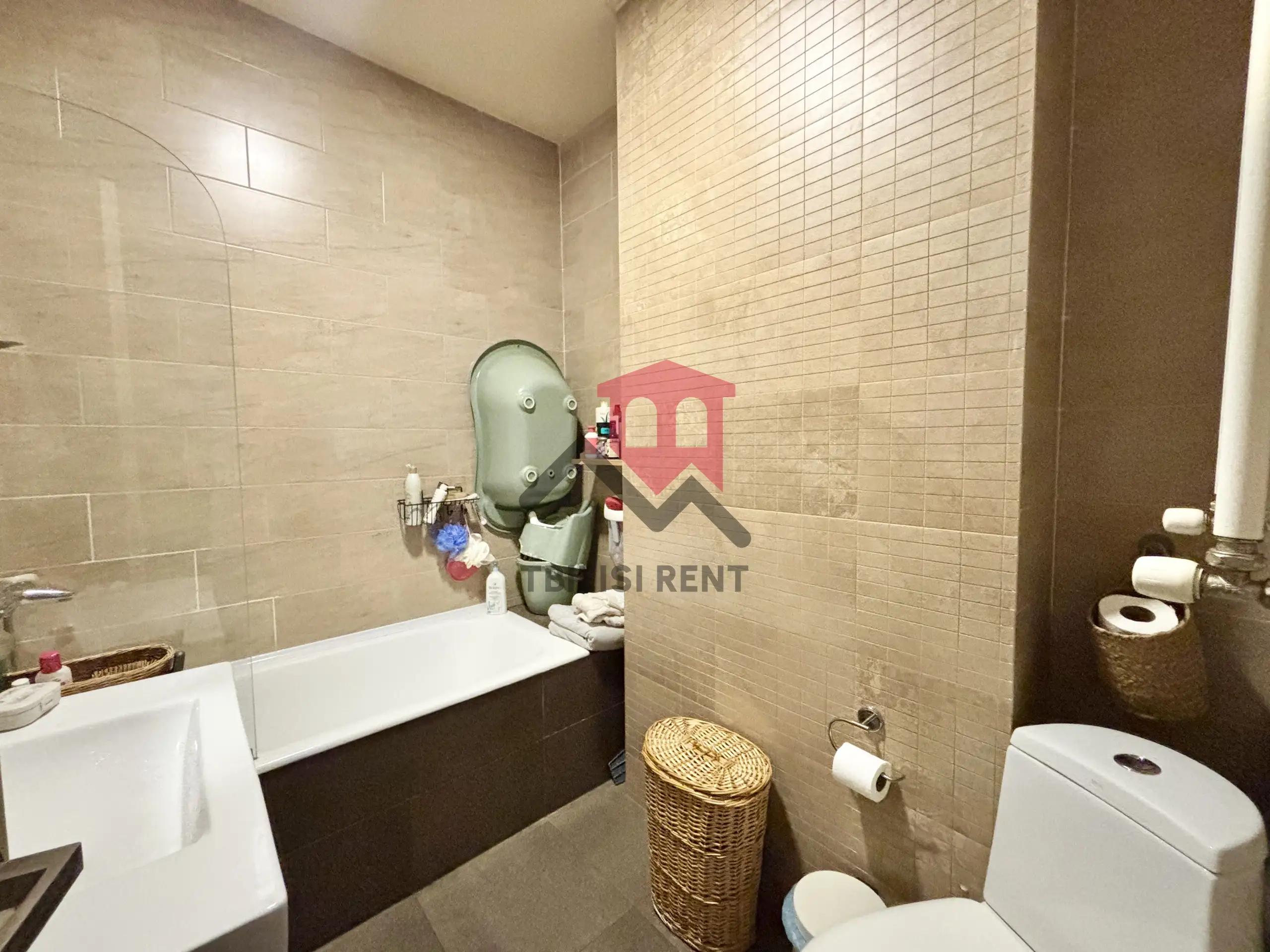 Spacious 2-Bedroom Apartment in Well House photo 8 of 8