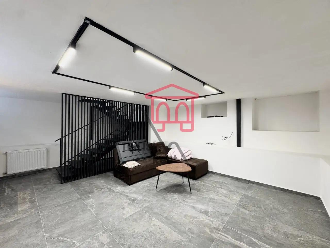 Spacious 1-Bedroom Apartment in Chugureti photo 1 of 8