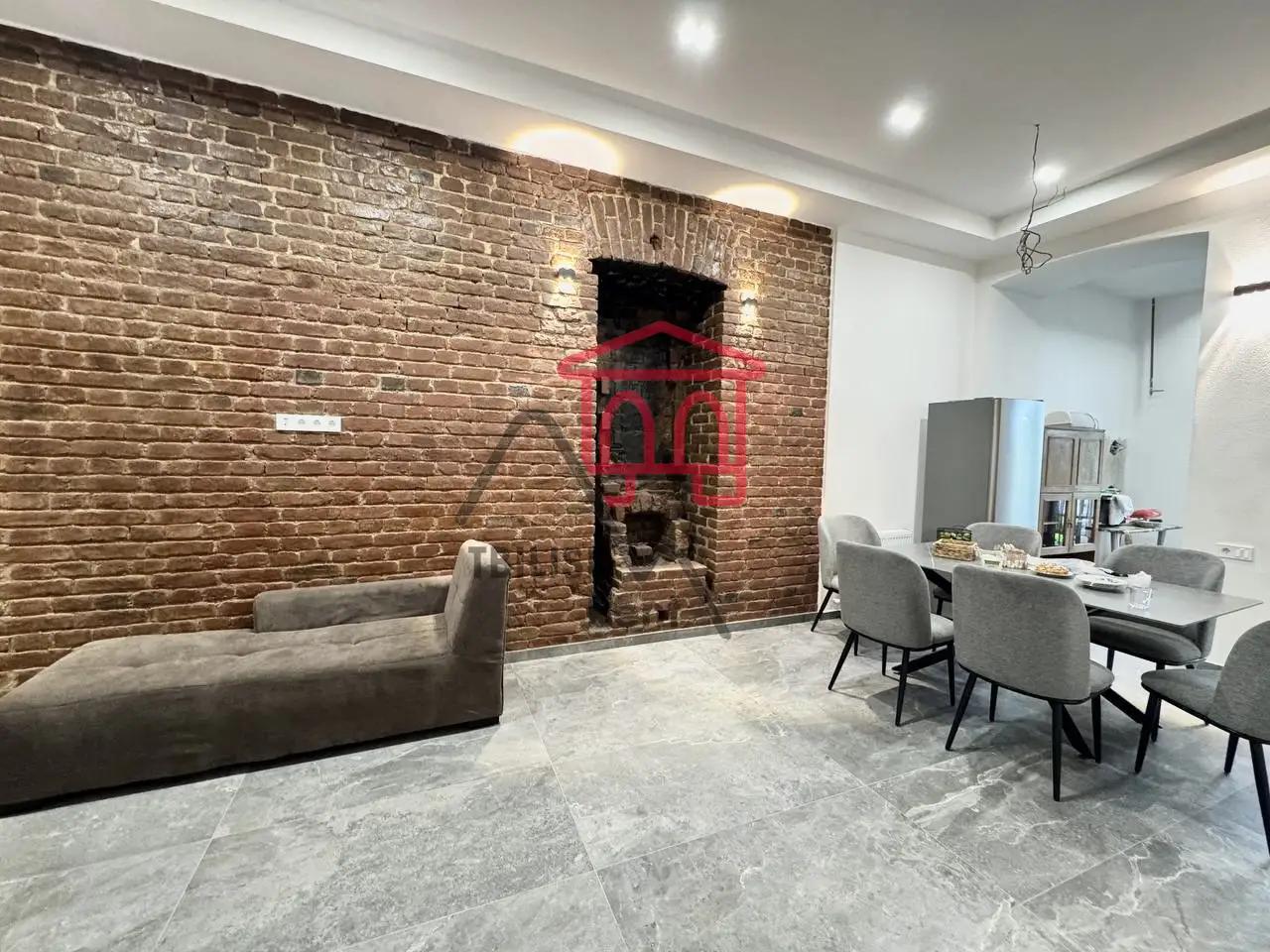 Spacious 1-Bedroom Apartment in Chugureti photo 4 of 8