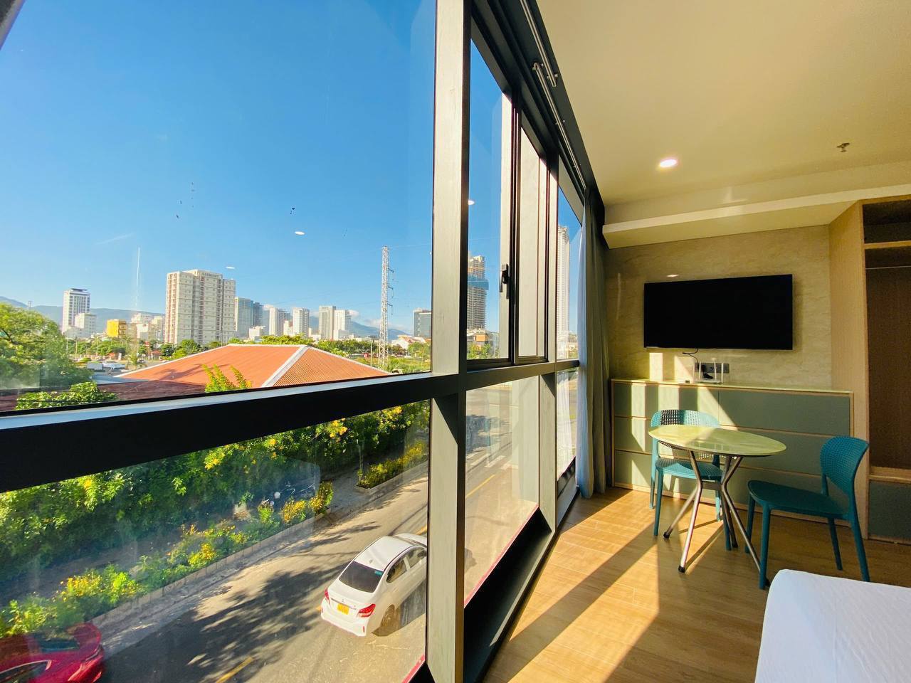 High-Floor Studio Apartment in Phuoc My photo 2 of 8
