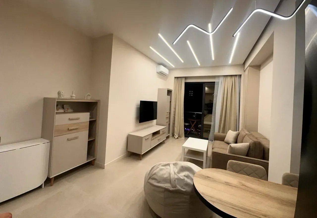 Furnished 2-Room Apartment in Kanaker-Zeytun photo 3 of 8