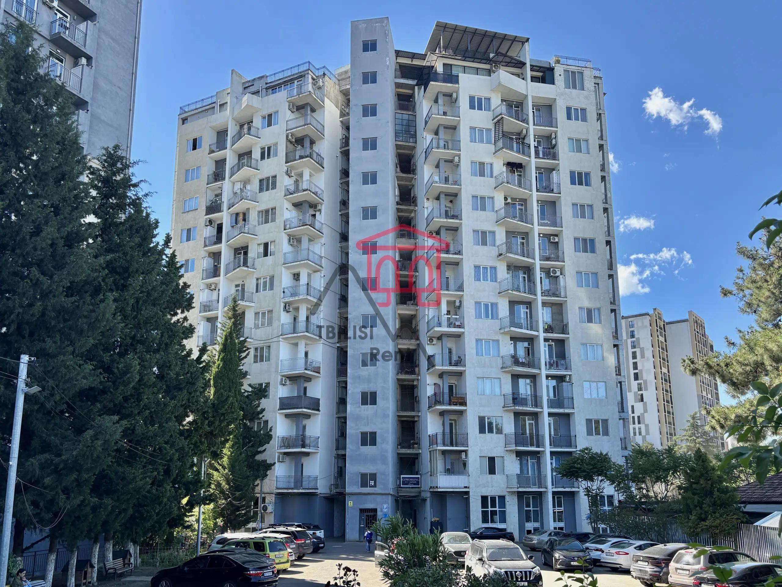One-Bedroom Apartment in Ortachala photo 4 of 8