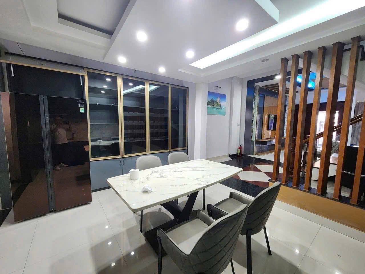 Two-Story 3-Bedroom House in Da Nang photo 4 of 8