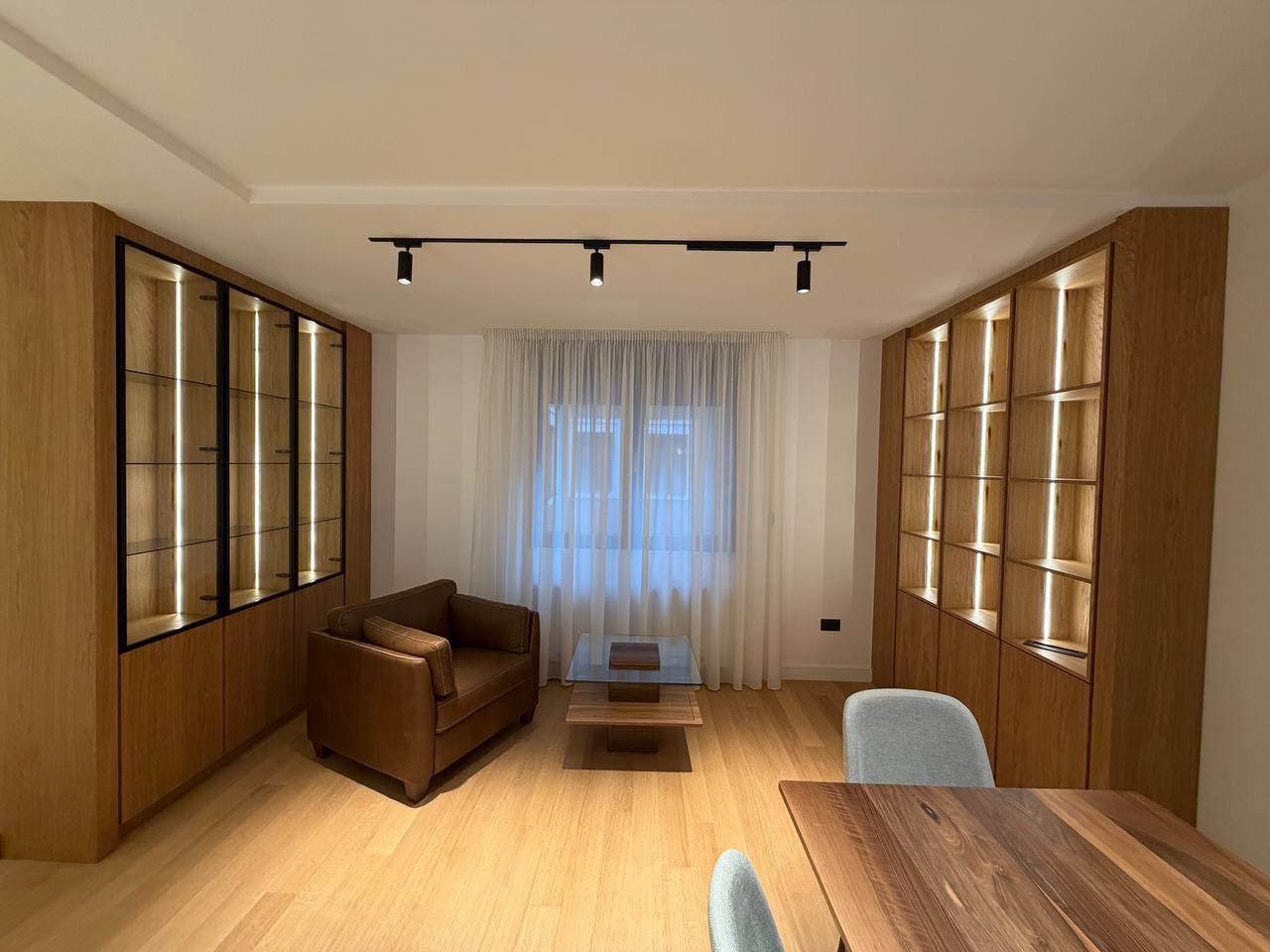 Four-Room Apartment with Parking in Vračar photo 6 of 8