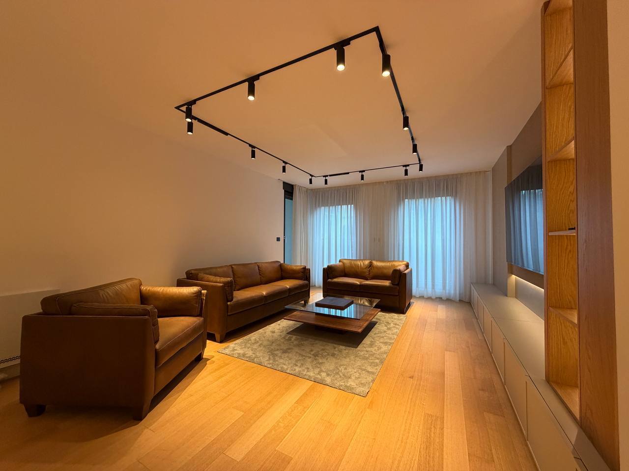 Four-Room Apartment with Parking in Vračar photo 8 of 8