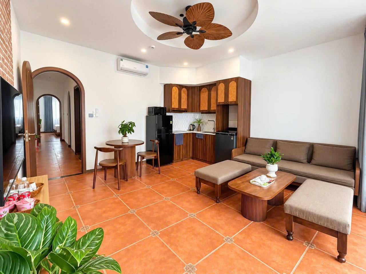 1BR Penthouse Apartment in My An photo 7 of 8