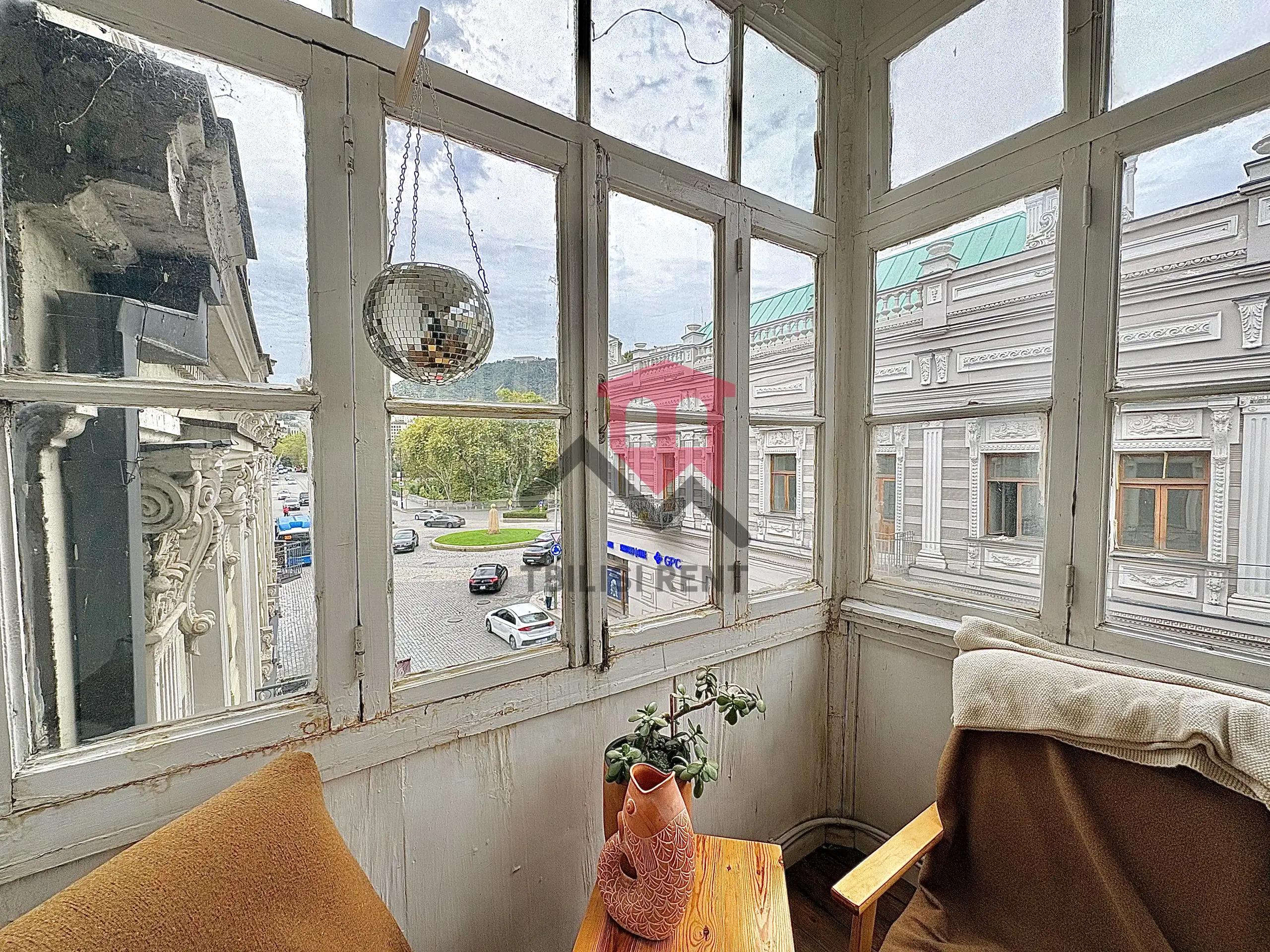 Spacious Apartment in Chugureti photo 2 of 8