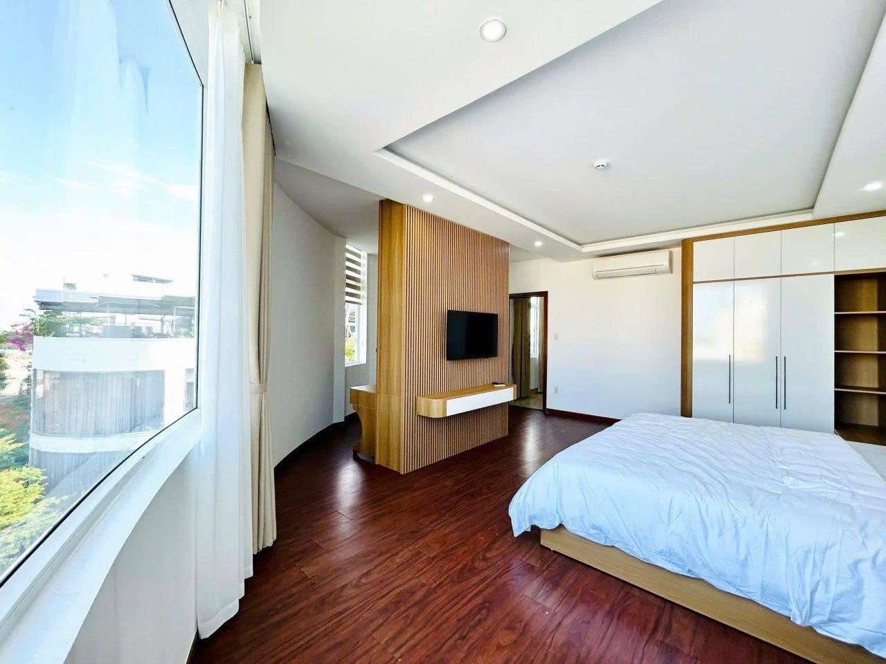 1-Bedroom Furnished Apartment in My An photo 7 of 8
