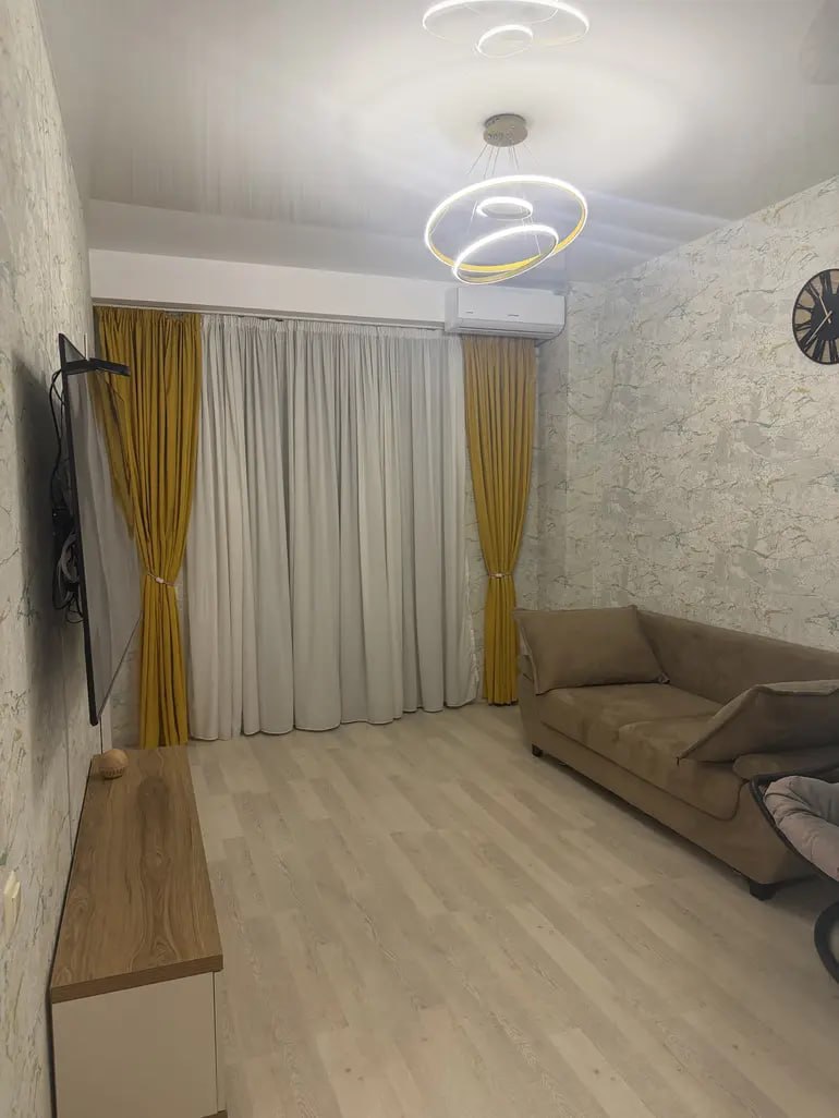 Furnished 1-Bedroom Apartment in Didi Digomi photo 5 of 8