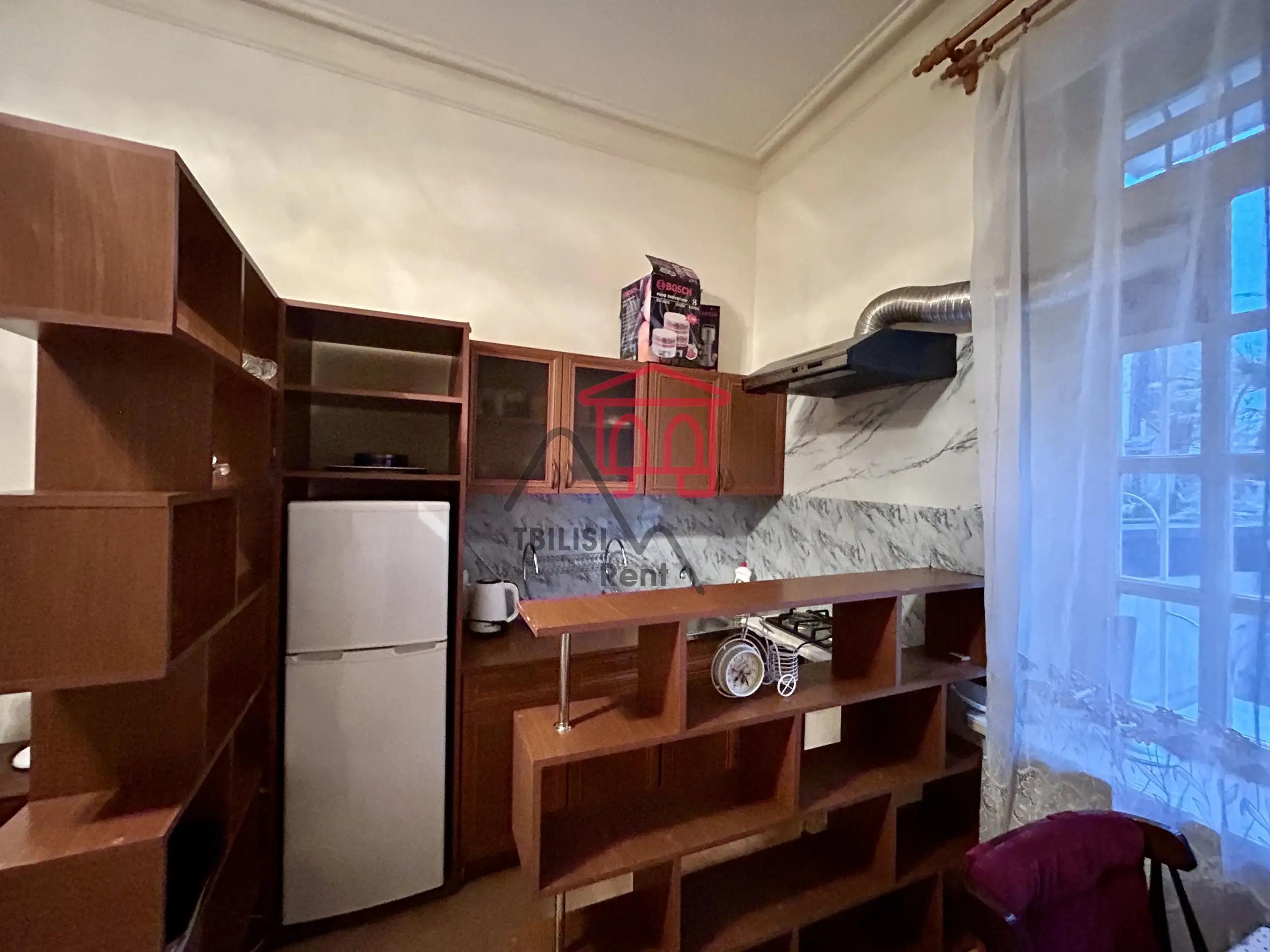 Уютная квартира в центре рядом с метро Руставели photo 3 of 6
