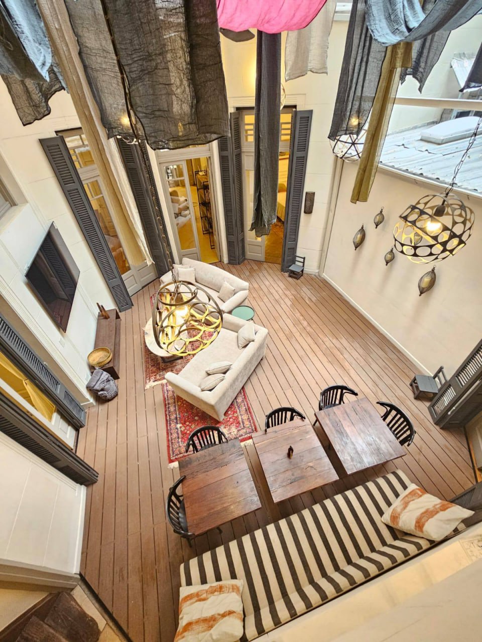 8-Room Apartment with 6 Bedrooms in Balvanera photo 2 of 8