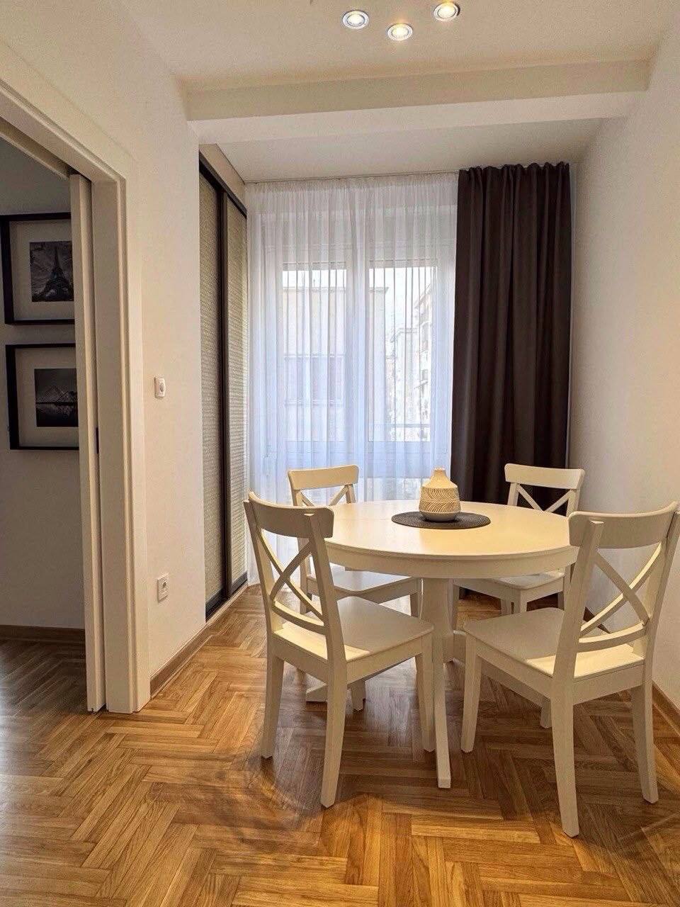 2-Bedroom Apartment in Voždovac photo 2 of 8