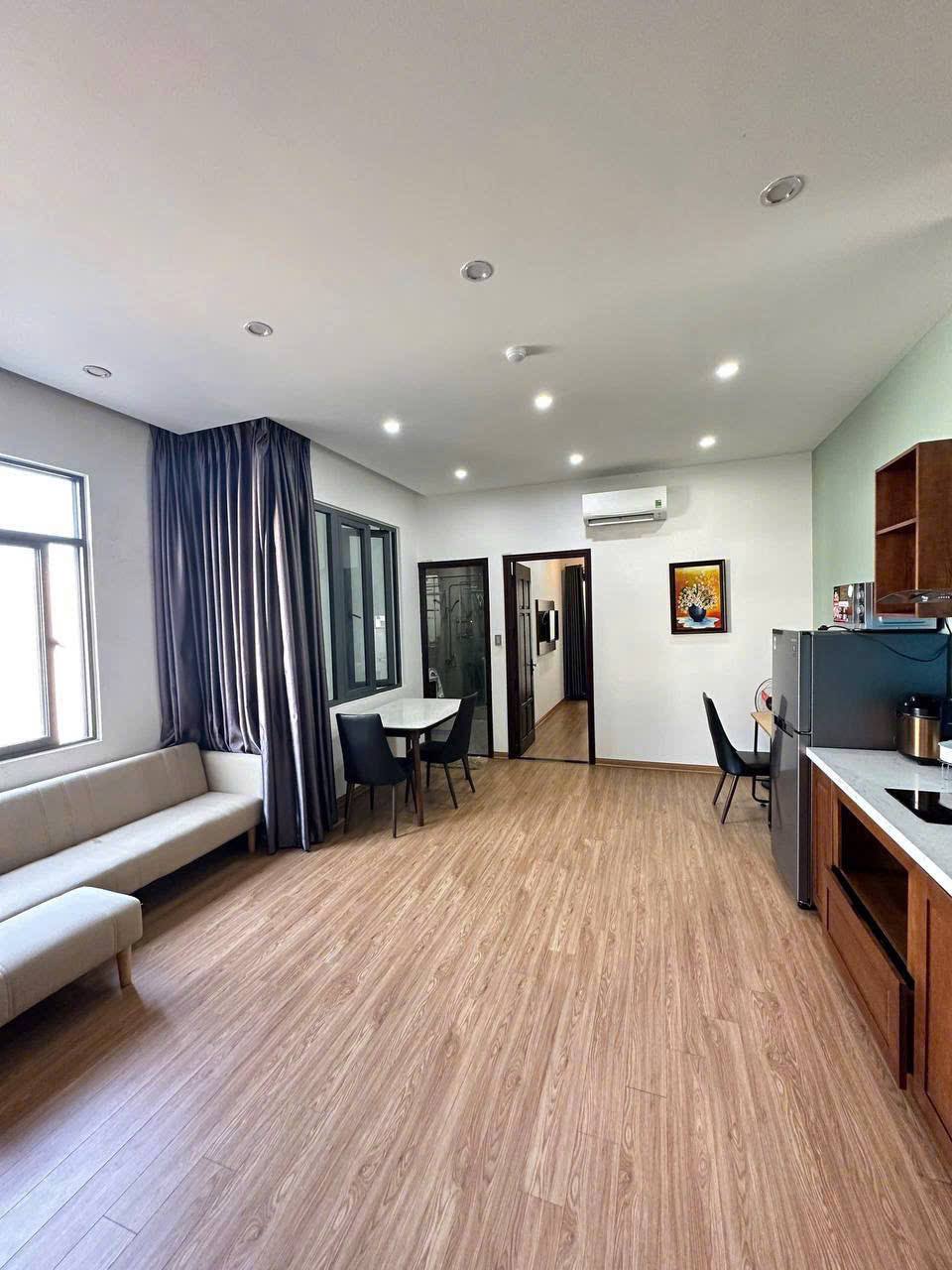 1-Bedroom Apartment Near the Sea photo 3 of 8