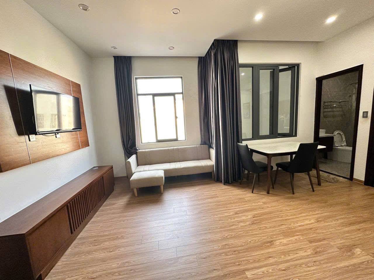 1-Bedroom Apartment Near the Sea photo 5 of 8