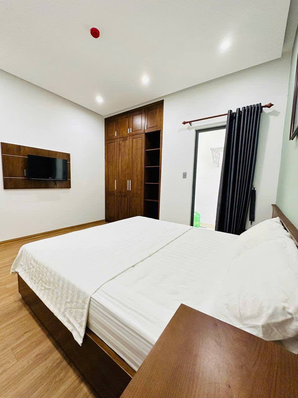 1-Bedroom Apartment Near the Sea photo 6 of 8