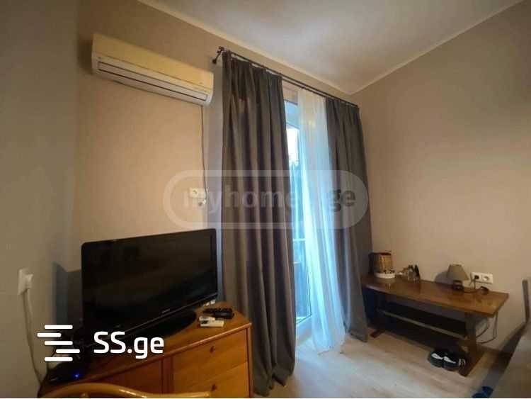 Renovated Two-Room Apartment in Vake photo 7 of 8
