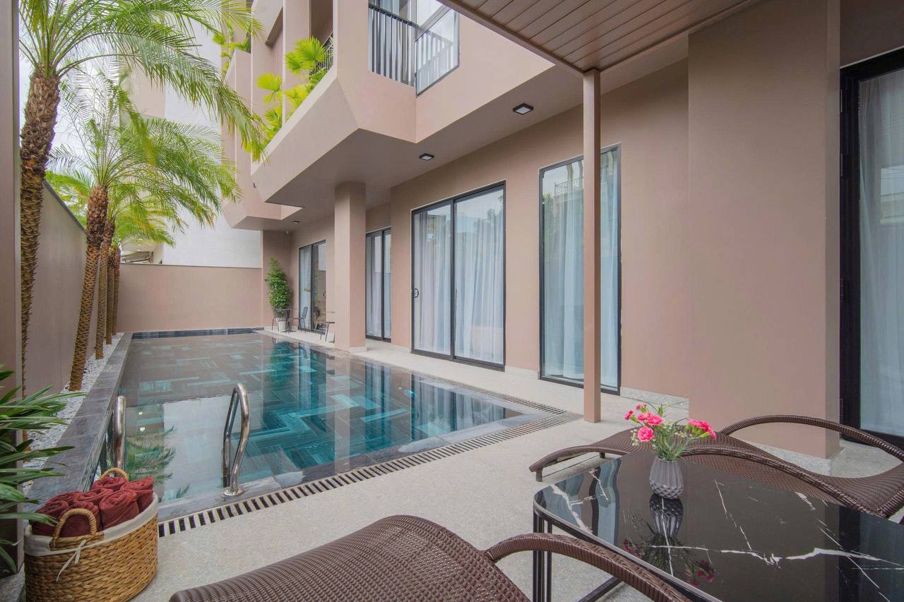 Brand-New 1-Bedroom Apartment in Ngu Hanh Son photo 1 of 8