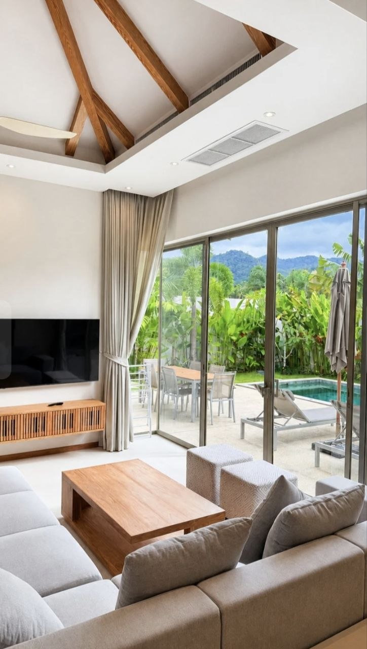 3-Bedroom Villa with Private Pool in Bang Tao photo 2 of 8