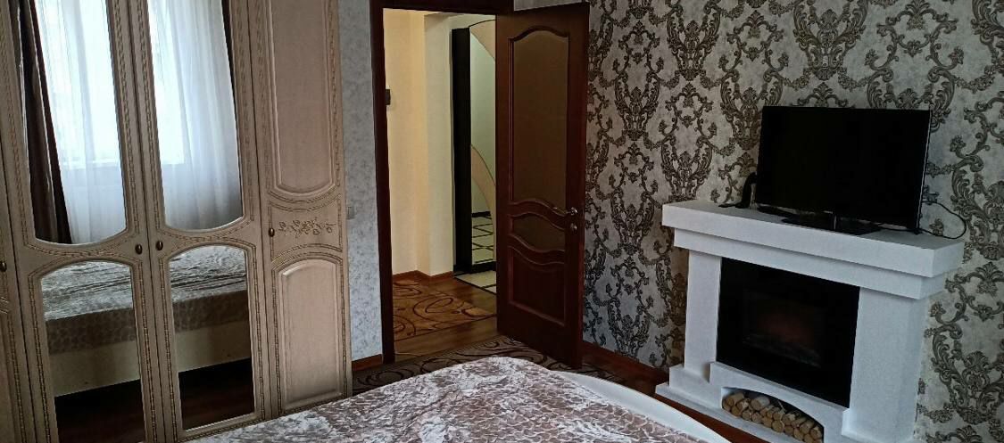 Two-Room Apartment in Central Chisinau photo 3 of 8
