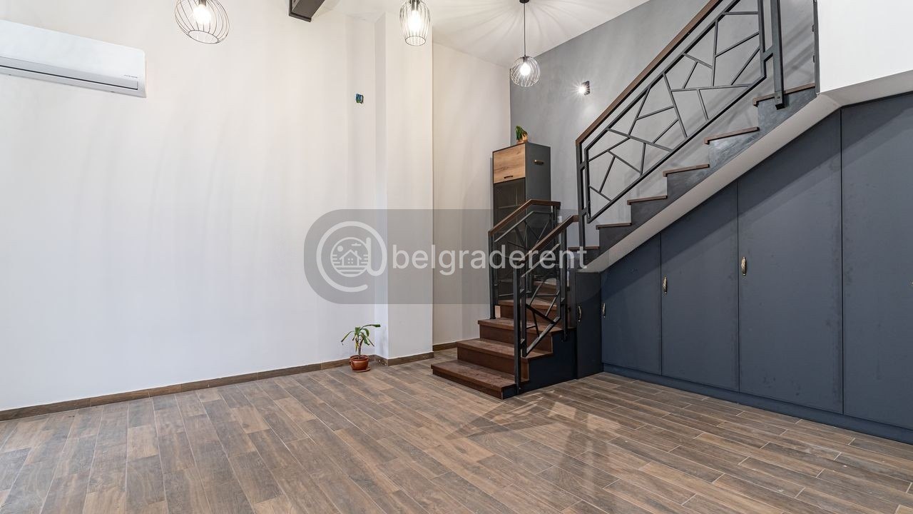 3-Bedroom Apartment in Zemun photo 2 of 8