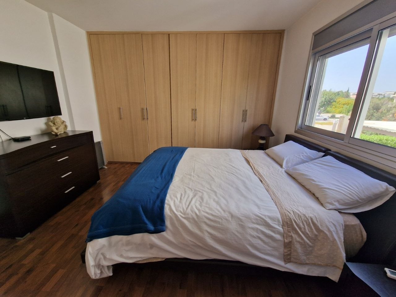 3-Bedroom Apartment in Germasogeia photo 3 of 4