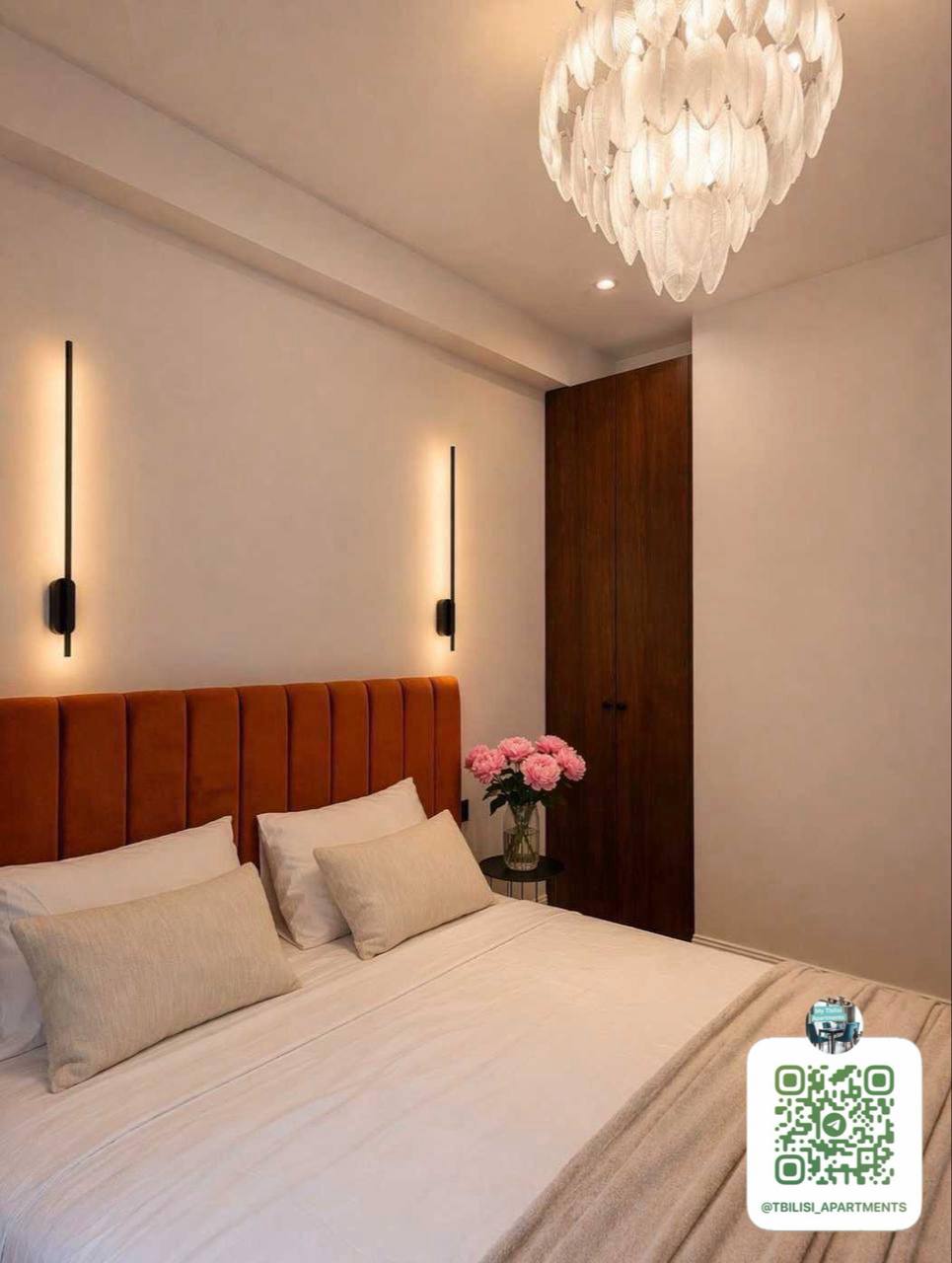 Premium 1-Bedroom Apartment in Mtatsminda photo 6 of 8