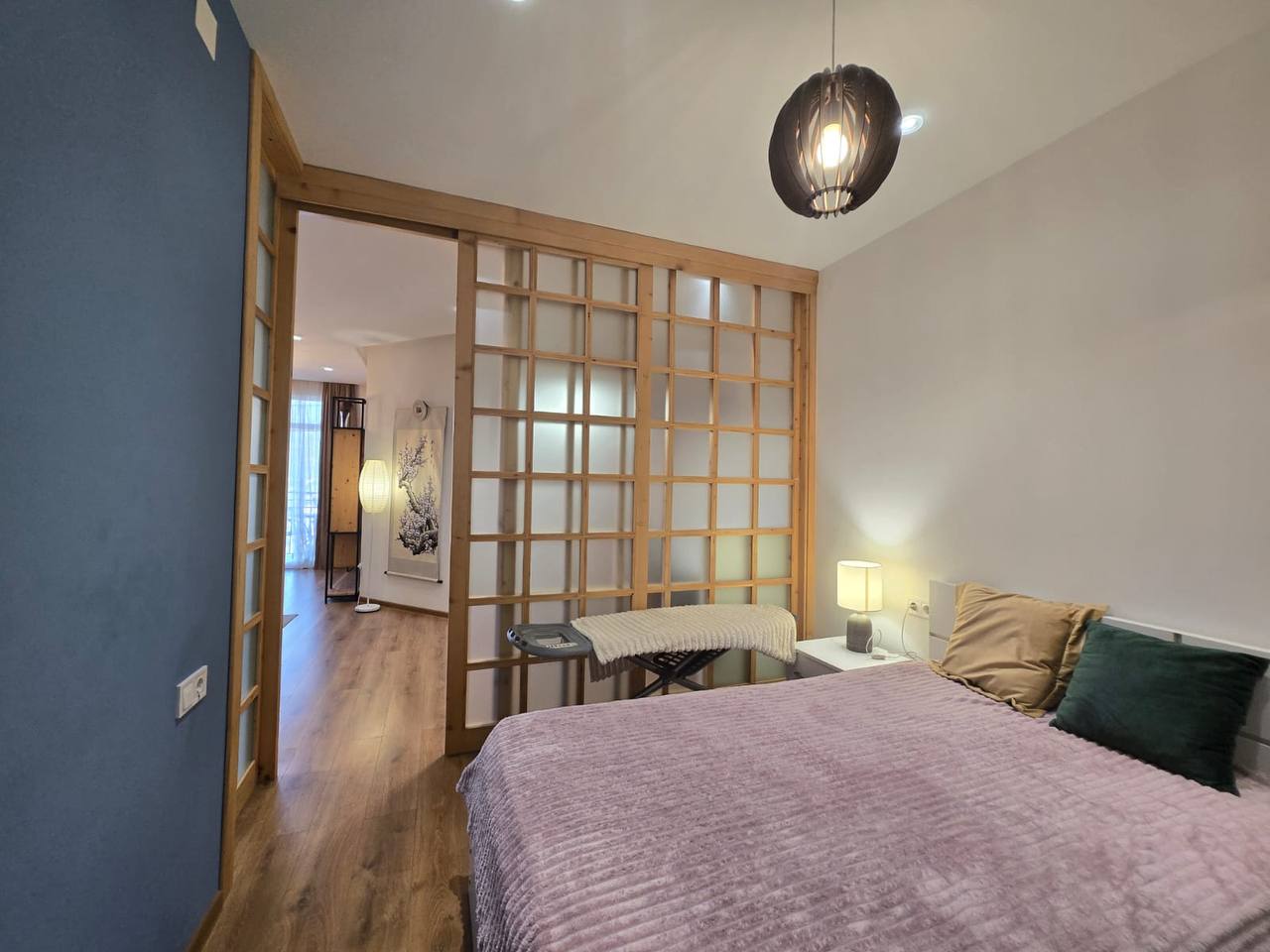 Two-Bedroom Apartment with Mountain View photo 3 of 8