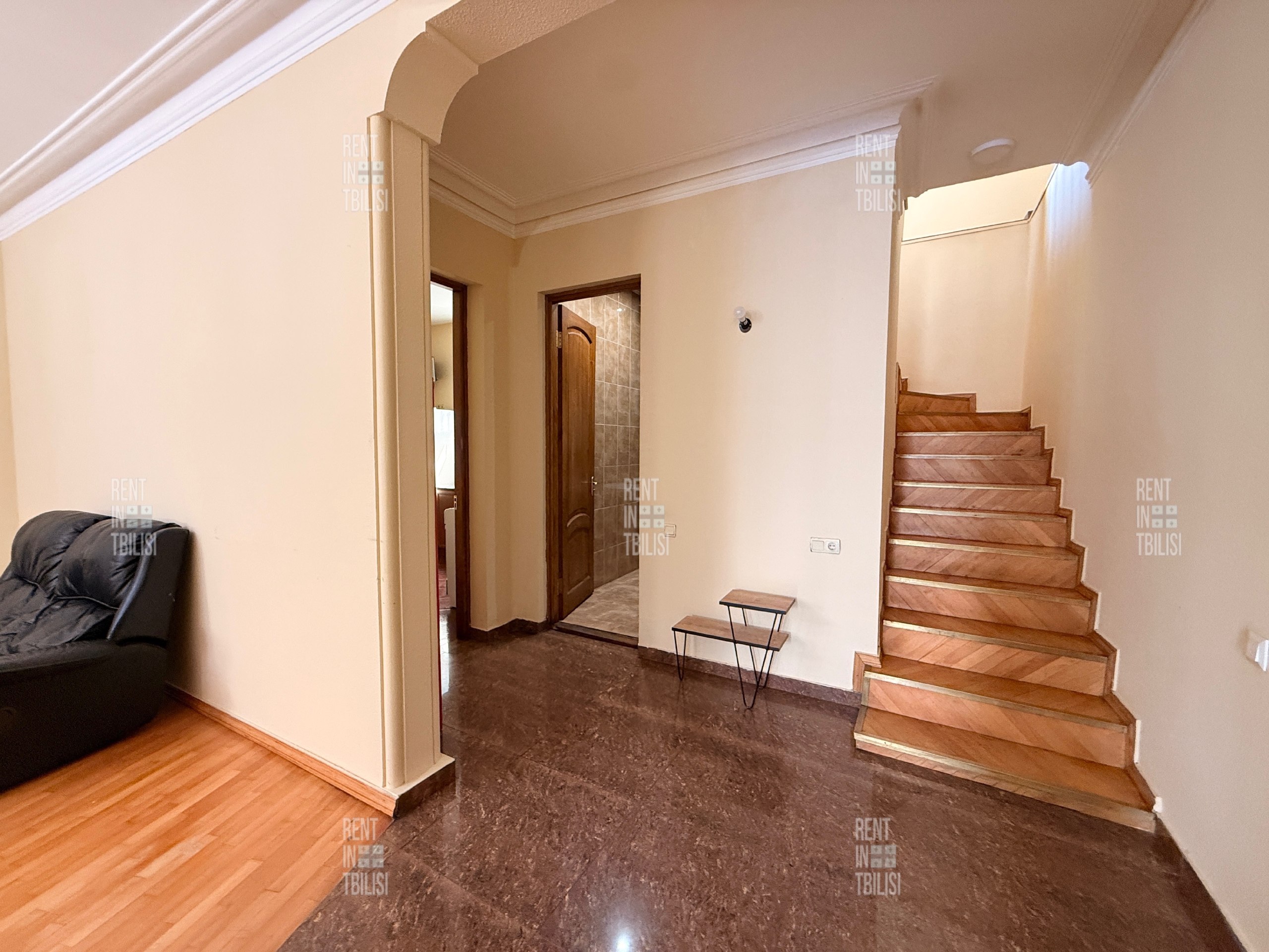 3-Bedroom House in Saburtalo photo 1 of 8