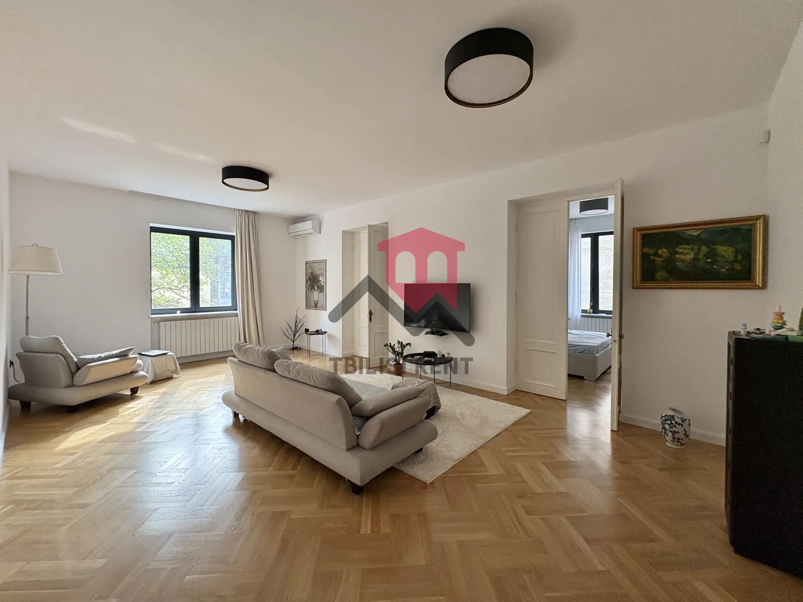 Spacious 2-Bedroom Apartment in Vake photo 3 of 8