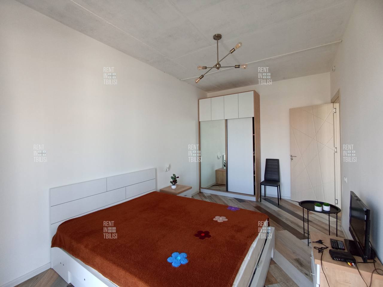 1-Bedroom Apartment in Gldani photo 6 of 8
