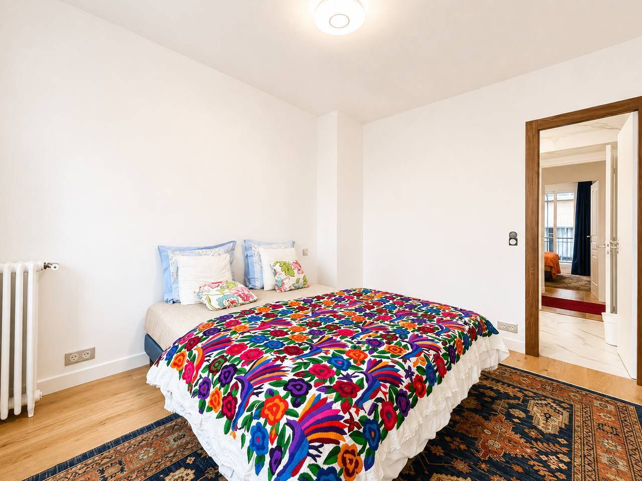 3-Room Apartment in Paris 16th Arrondissement photo 3 of 8
