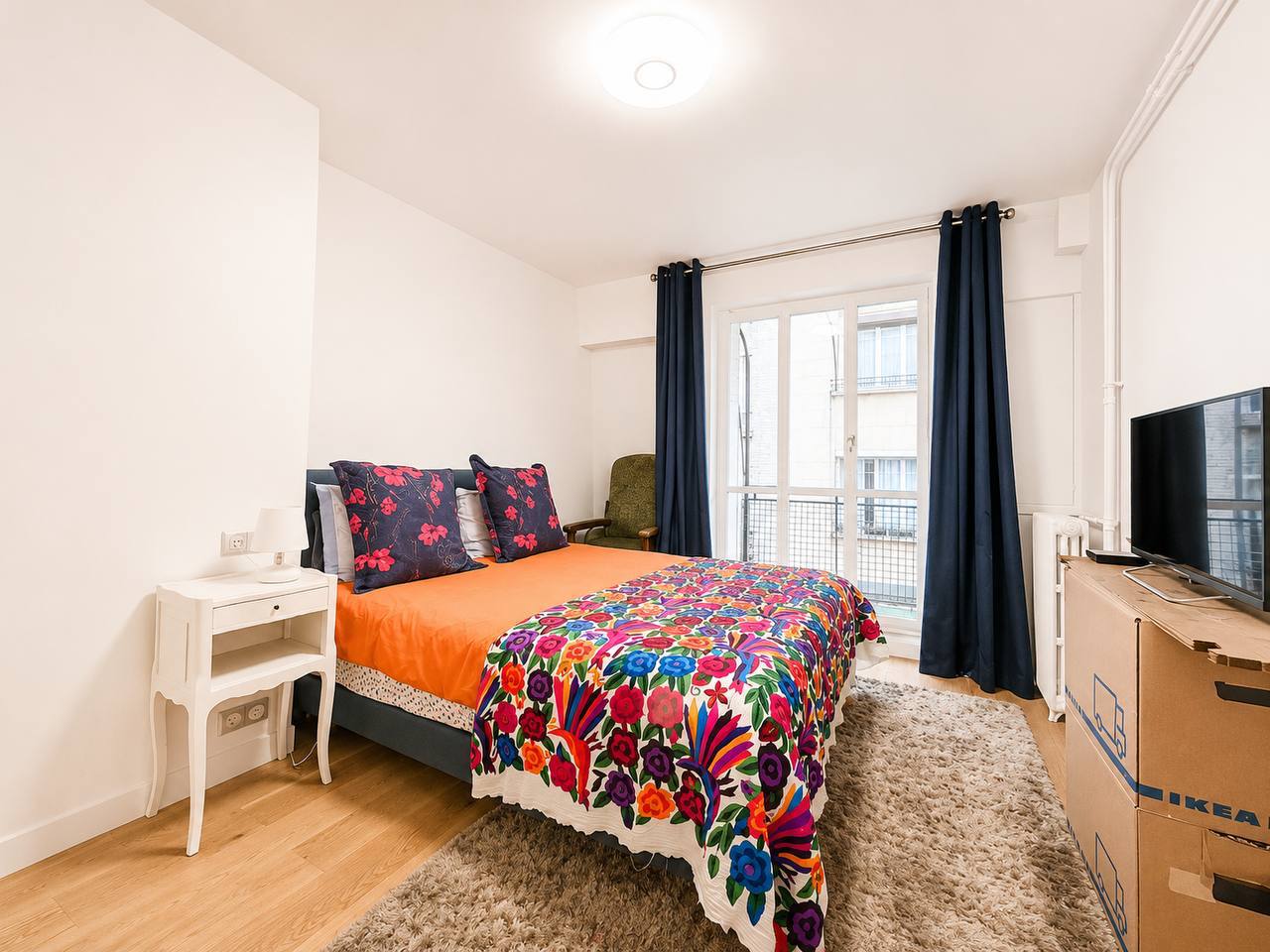 3-Room Apartment in Paris 16th Arrondissement photo 4 of 8