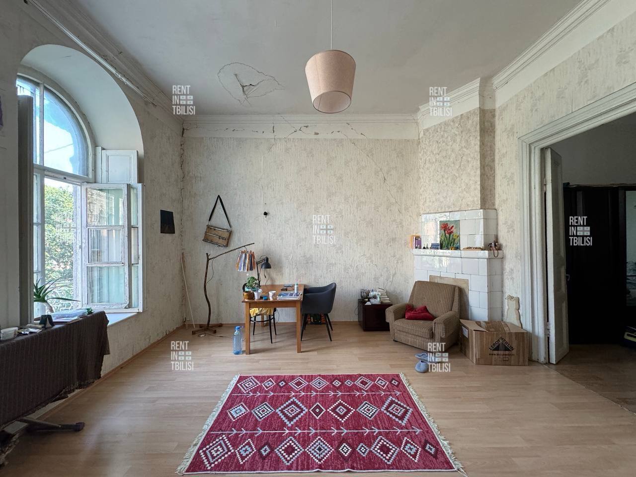 1-Bedroom Apartment in Sololaki photo 1 of 8