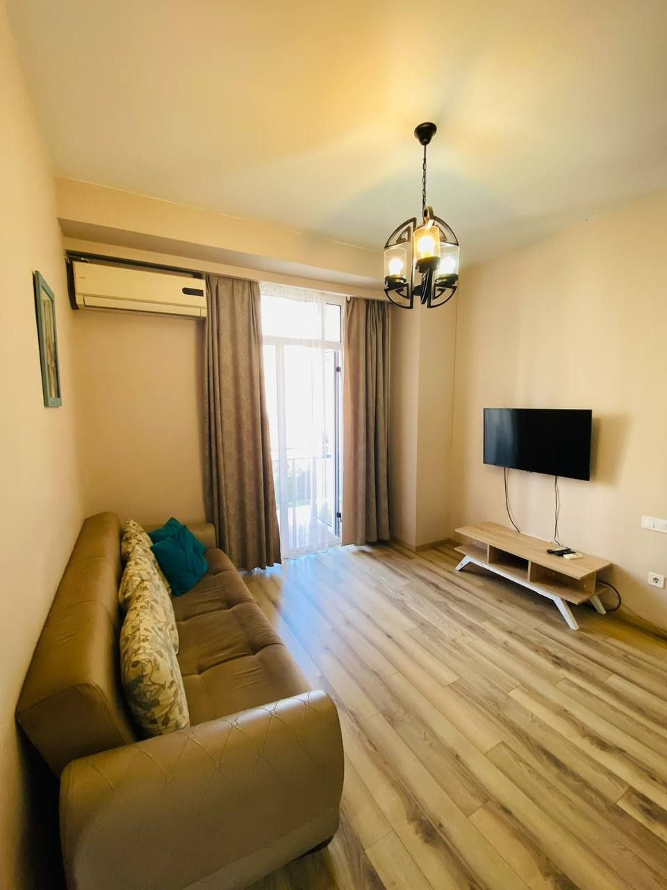 2-Bedroom Apartment for Rent in Batumi photo 2 of 7