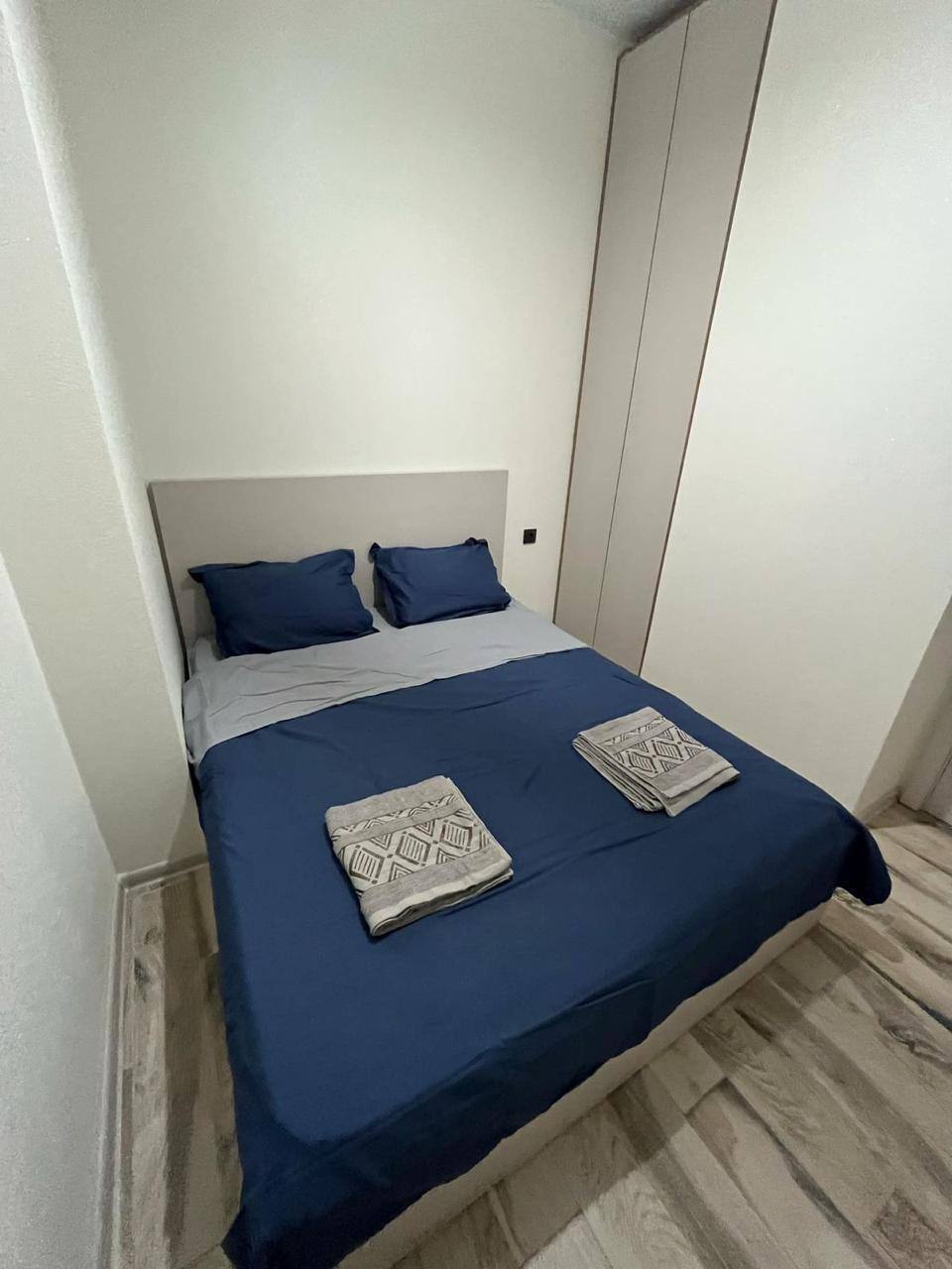 2-Bedroom Apartment in Batumi photo 5 of 7