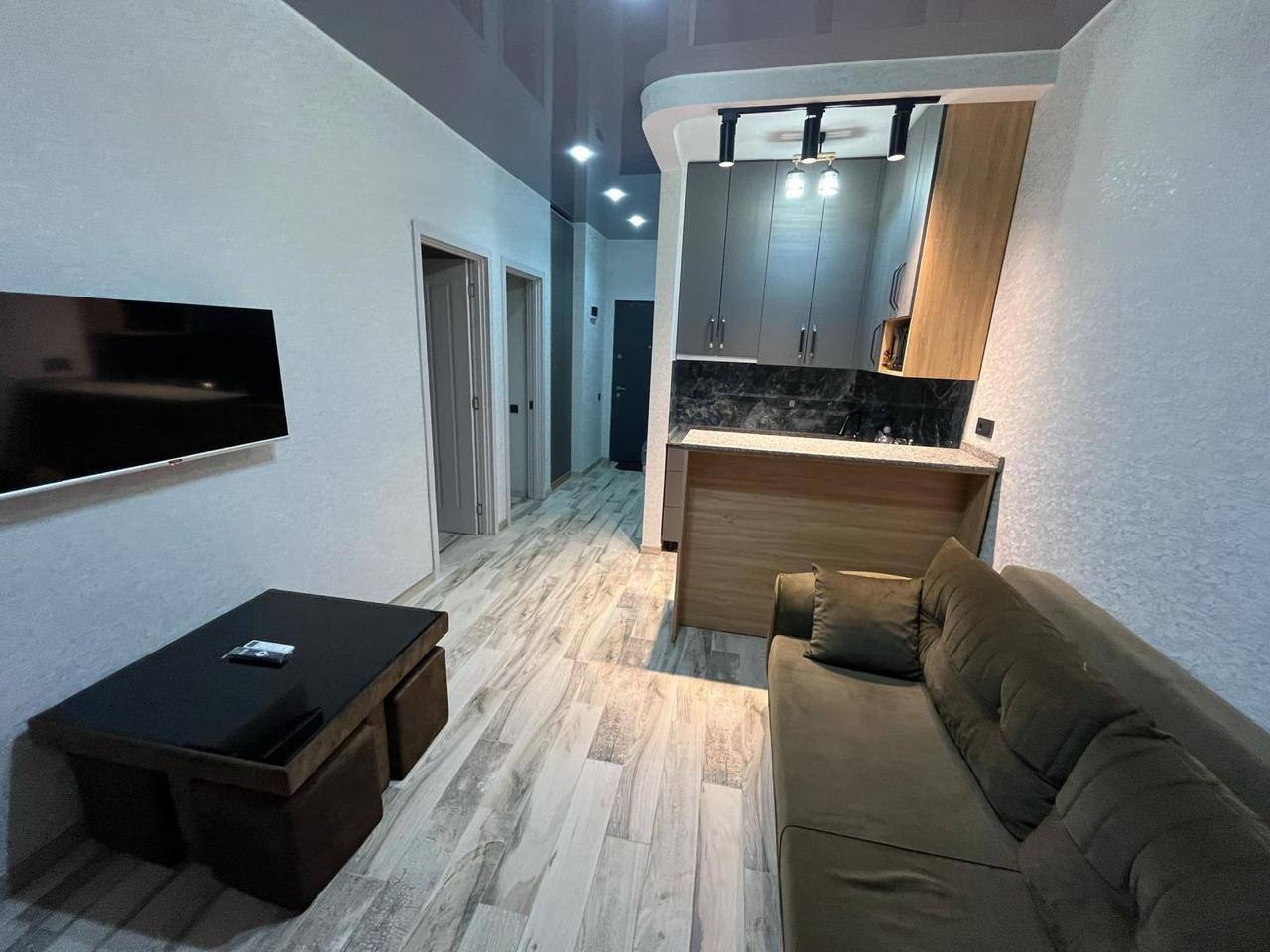 2-Bedroom Apartment in Batumi photo 7 of 7