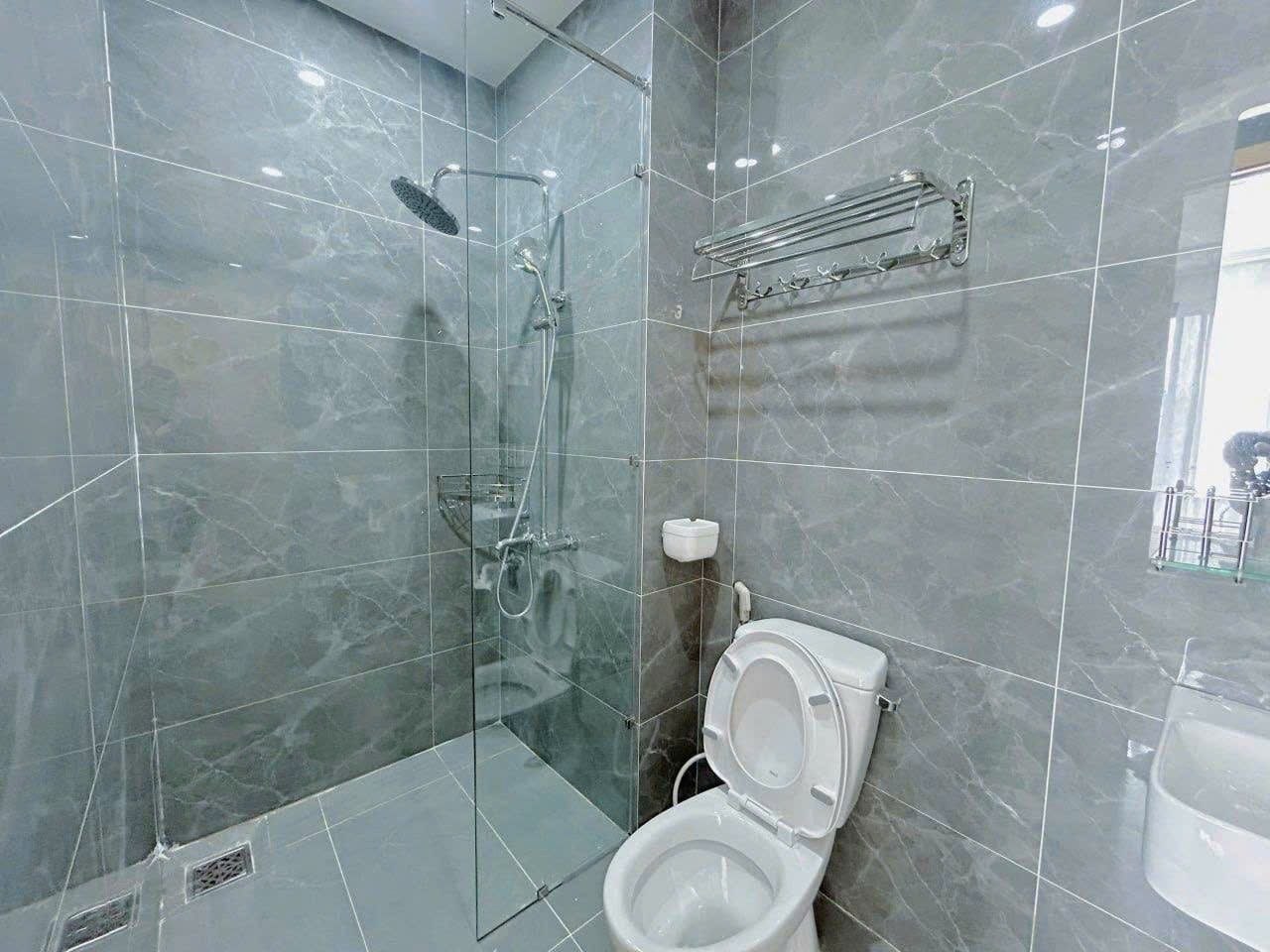 1BR Apartment in Son Tra photo 8 of 8