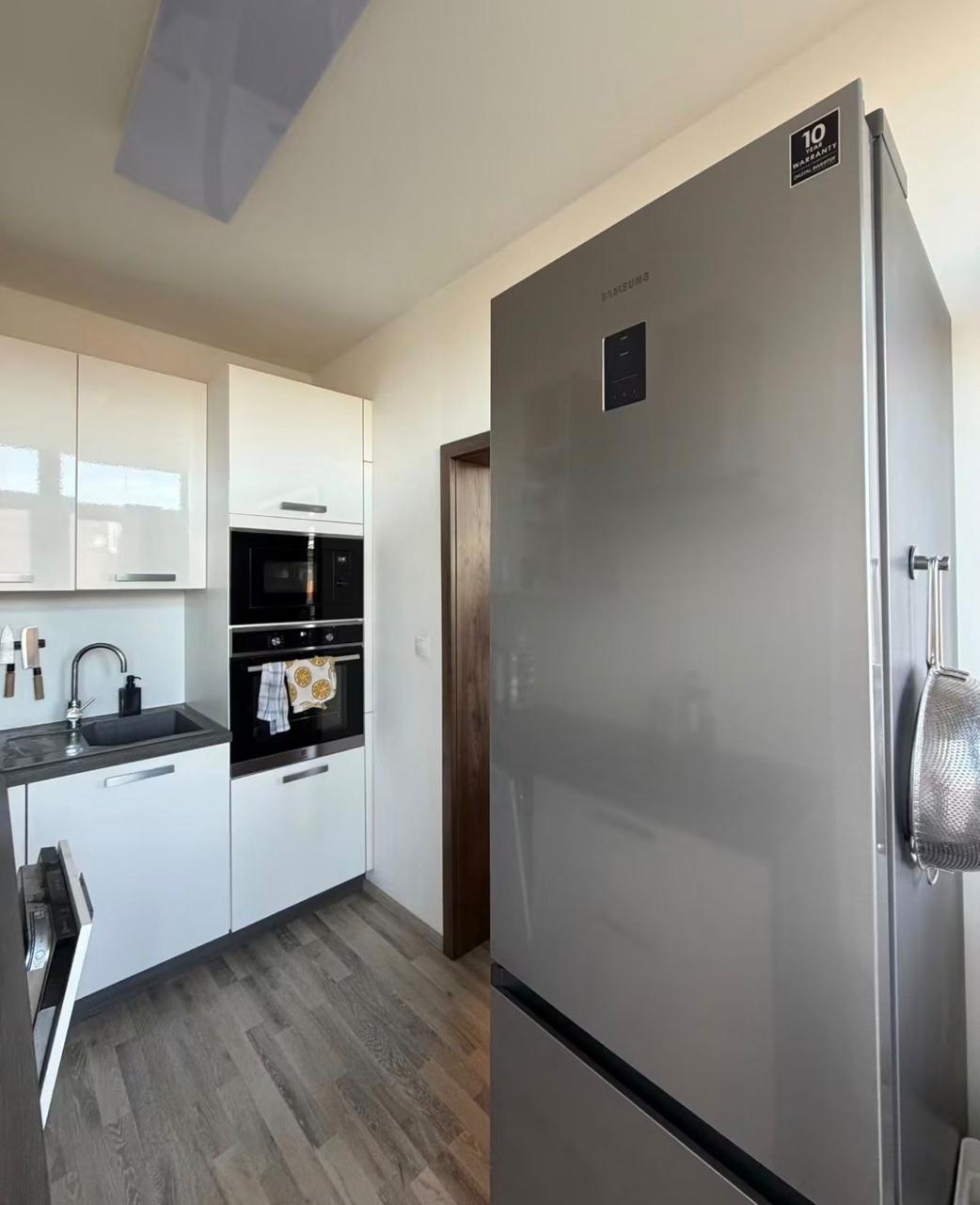 Furnished 1-Bedroom Apartment in Ružinov photo 6 of 8