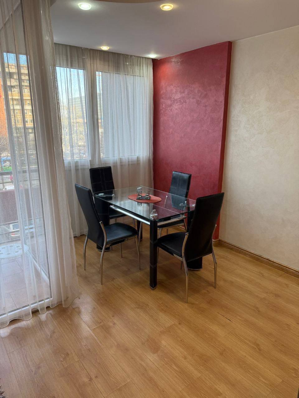 2-Bedroom Apartment in New Belgrade photo 2 of 6
