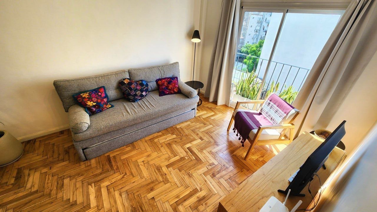 3-Bedroom Apartment in Centro photo 2 of 8