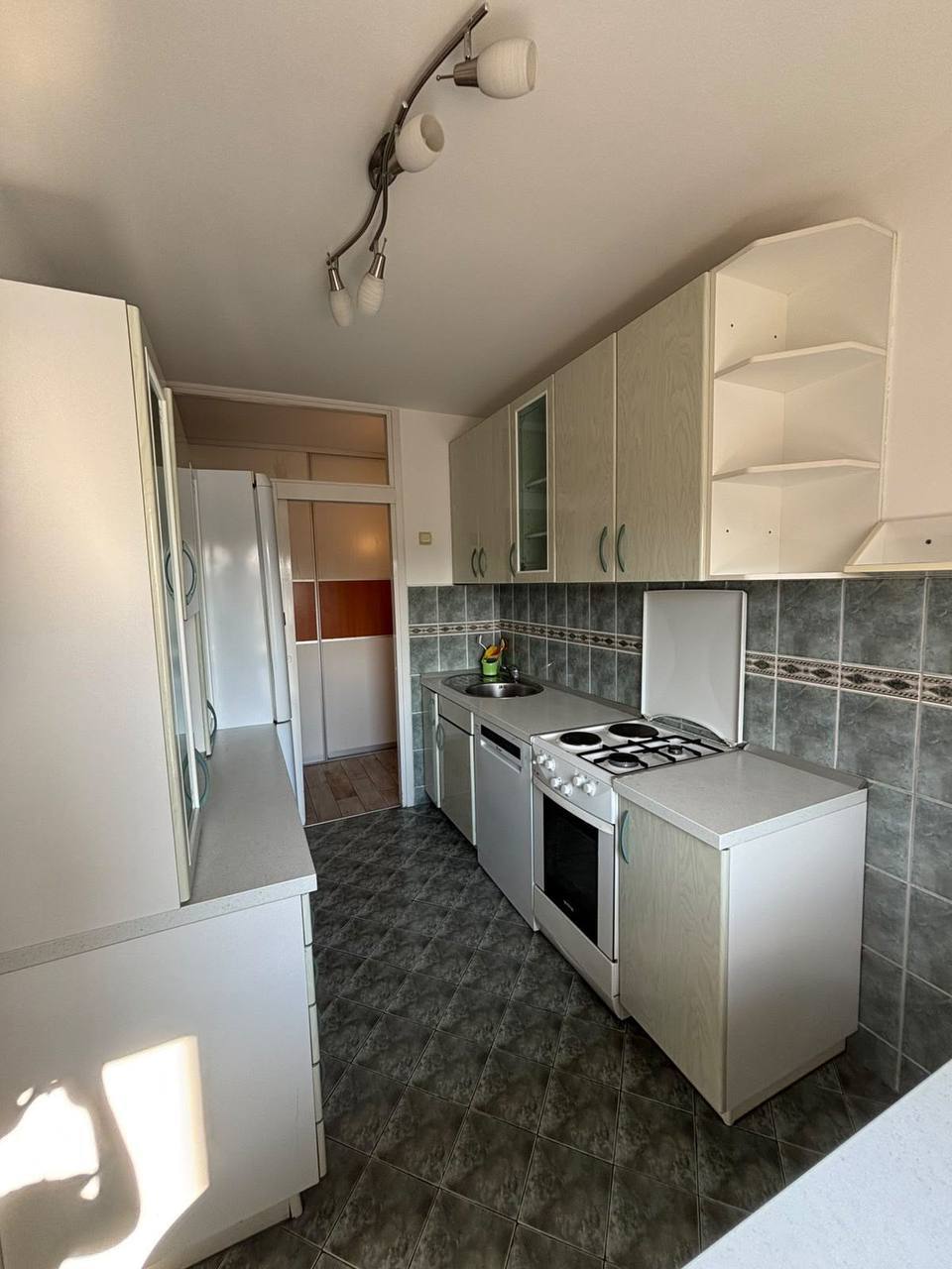 3-Bedroom Apartment in New Belgrade photo 2 of 8
