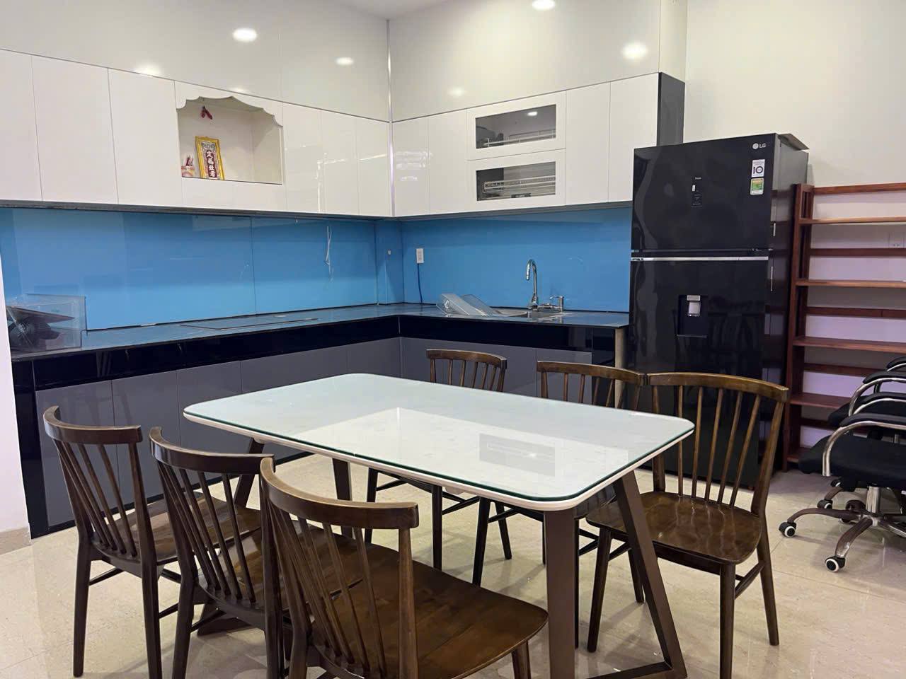 4-Bedroom House in Da Nang photo 2 of 8
