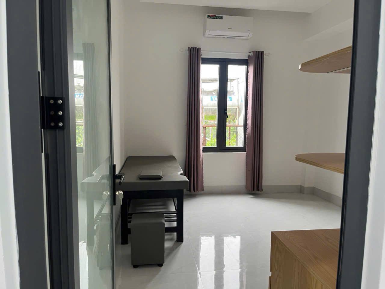 4-Bedroom House in Da Nang photo 8 of 8