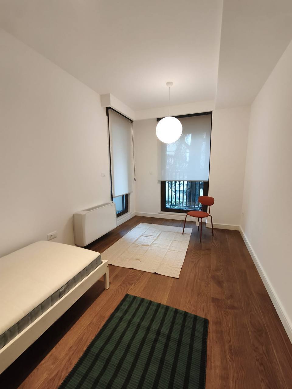 98 m² Two-Bedroom Apartment with Garage photo 4 of 6