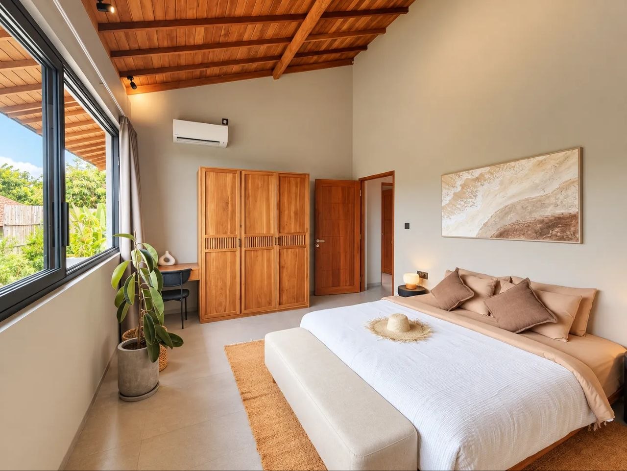 5-Bedroom Villa in Tumbak Bayuh photo 6 of 8