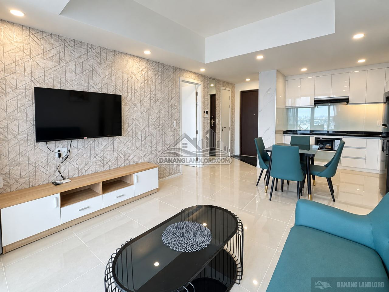 2BR Apartment at Hiyori Garden Tower Near Dragon Bridge photo 2 of 8